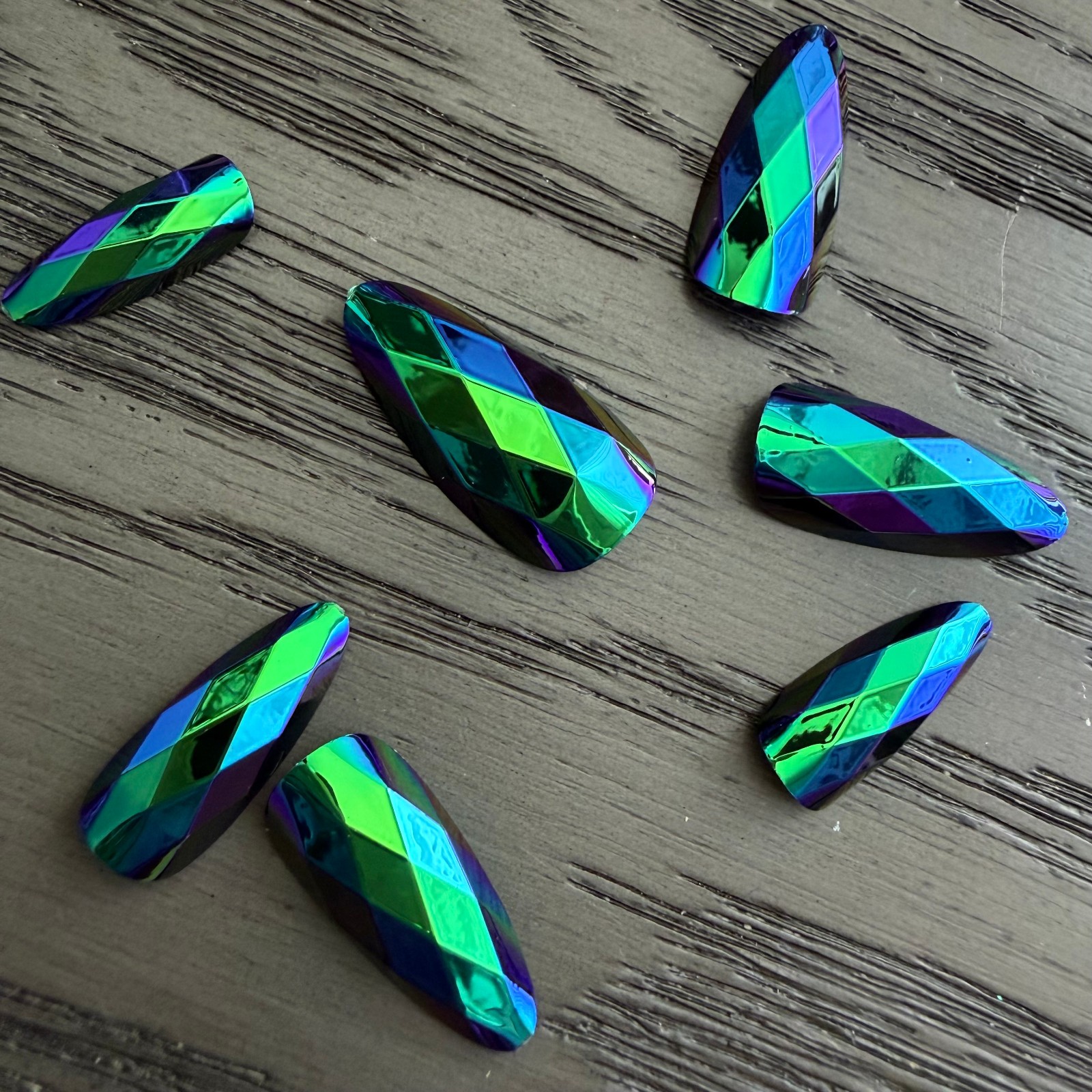 New! 24 3D Chrome Green & Purple Iridescent Long Length Almond Press on Nails