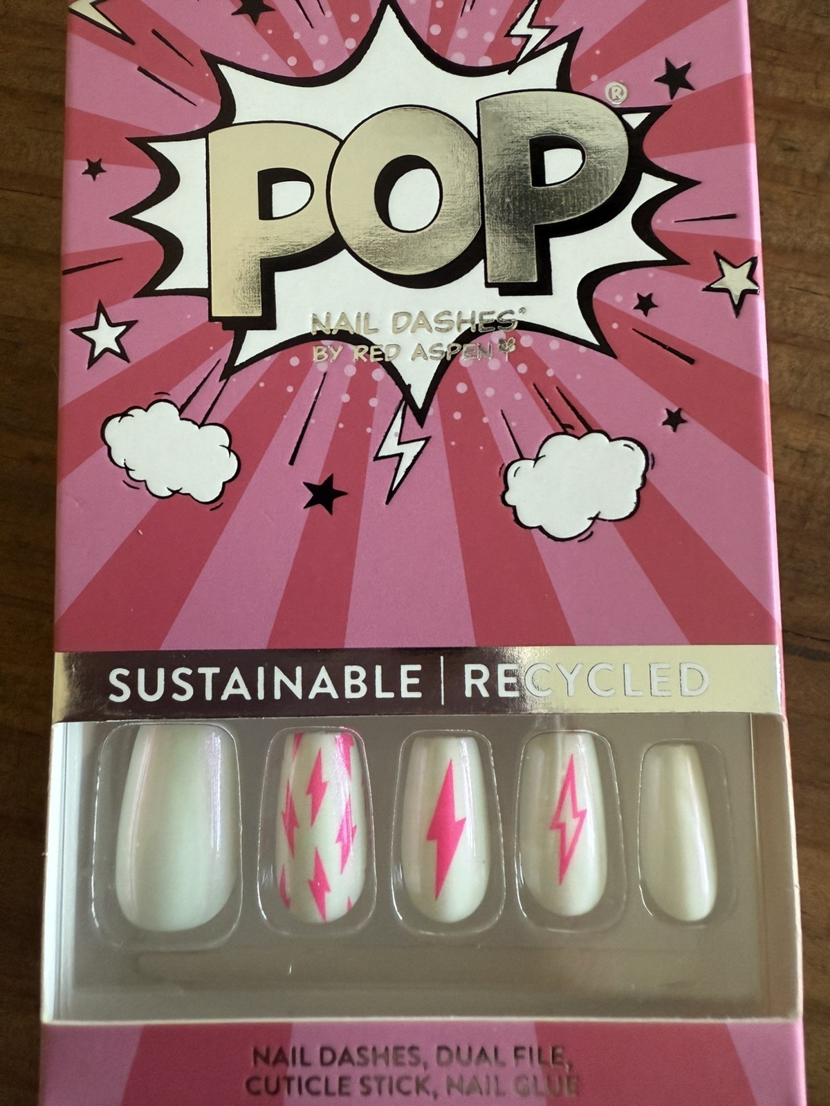 NIB- Red Aspen Nail Dash Bundle Set- 6 Boxes- Press On nails- Medium Coffin