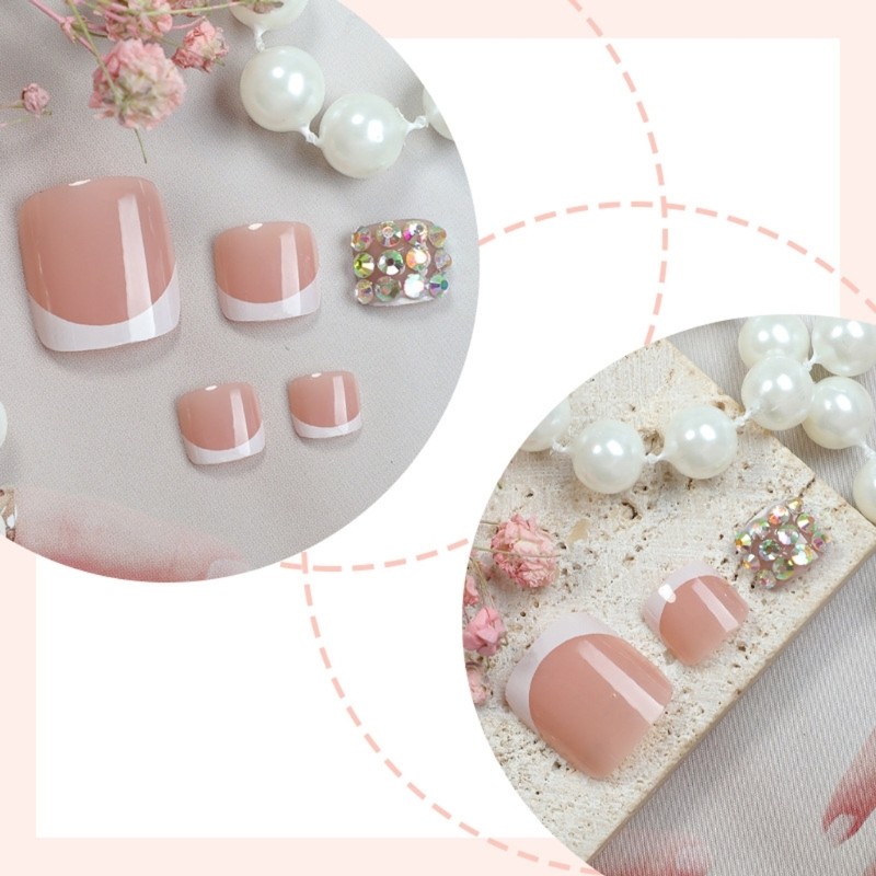 24 Pieces Short Square French Toenails Glitters Rhinestones For Fashionable Look