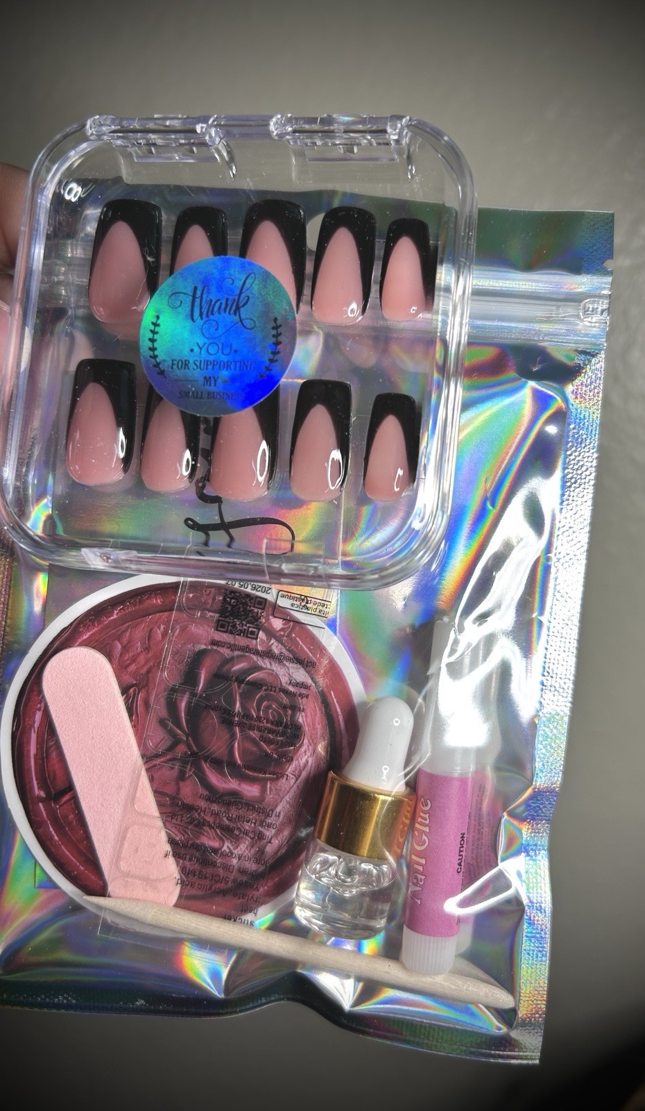 Press-On Nails Set Pink & Black French Tip, Medium Square + Glue