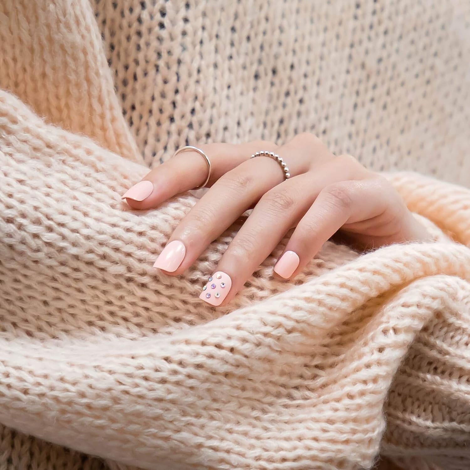 Elegant KISS Pink Press On Nails – ‘Petite Secrets’, 30 Nails, Easy Application
