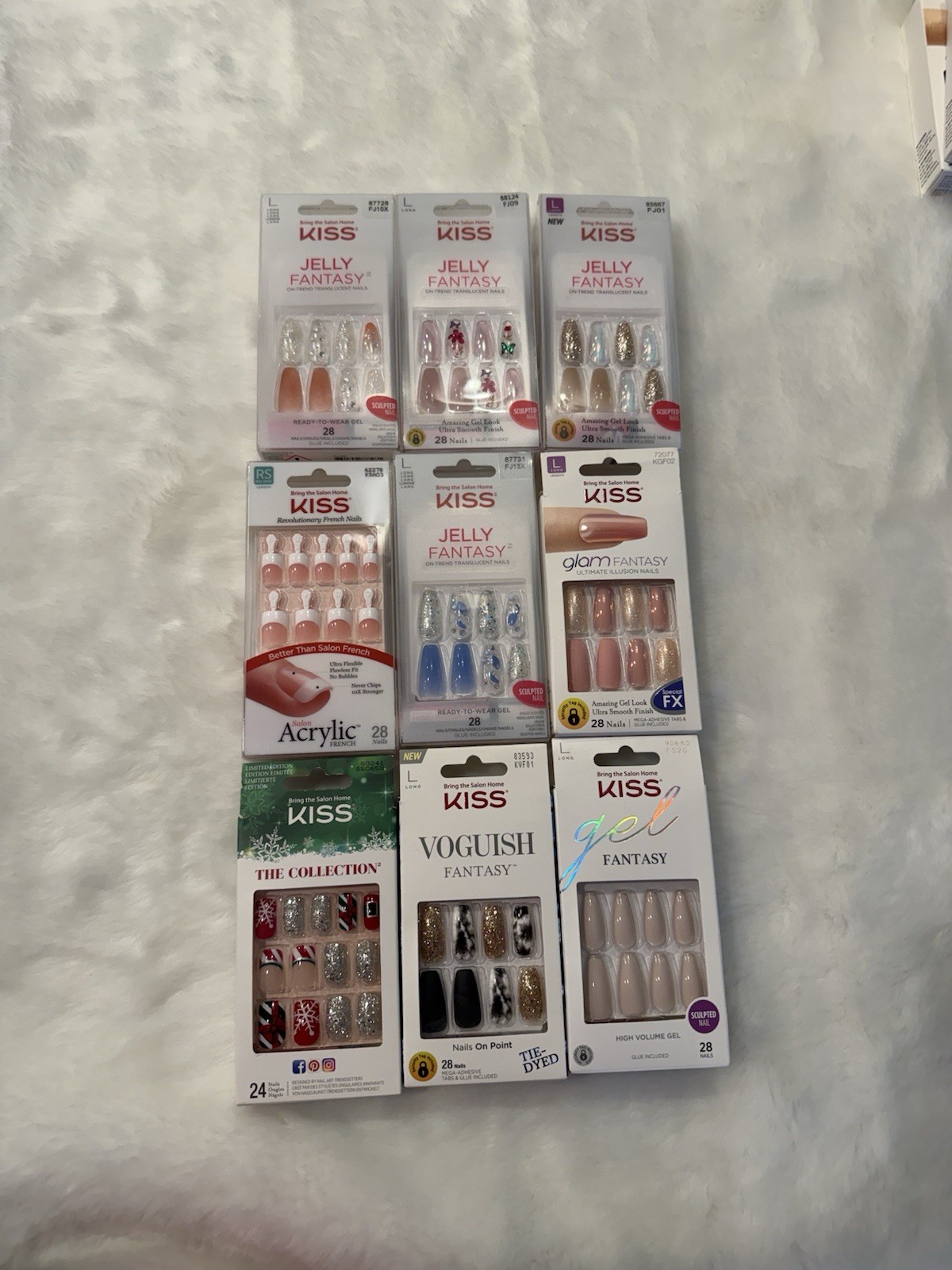 ( lot of 300 )sets of KISS NAILS, Assorted Press-On Nail