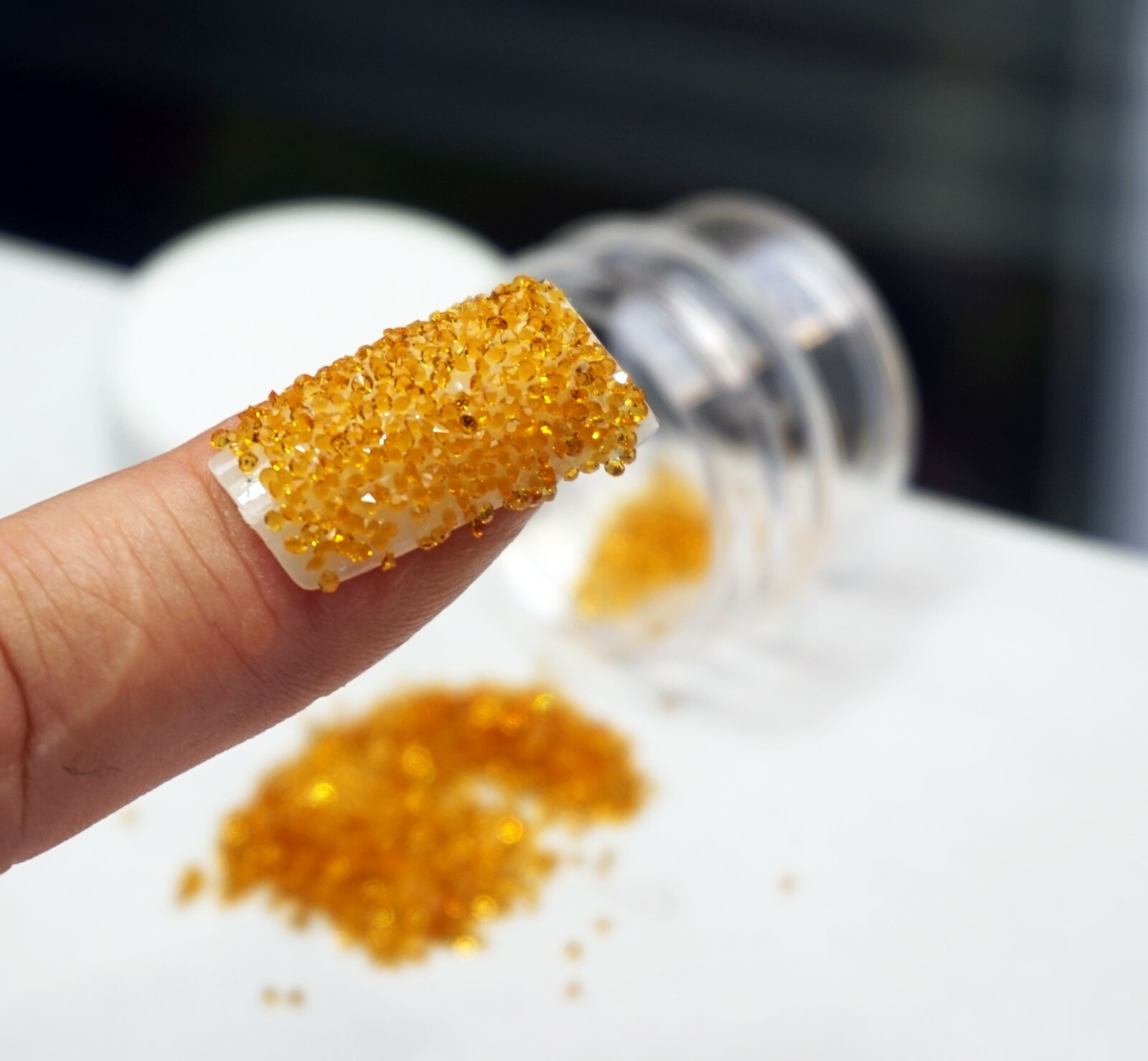 PREMIUM GOLD CRYSTALS FOR NAILS 1000 Pixiecrystals 3D Nail Art Small Gift