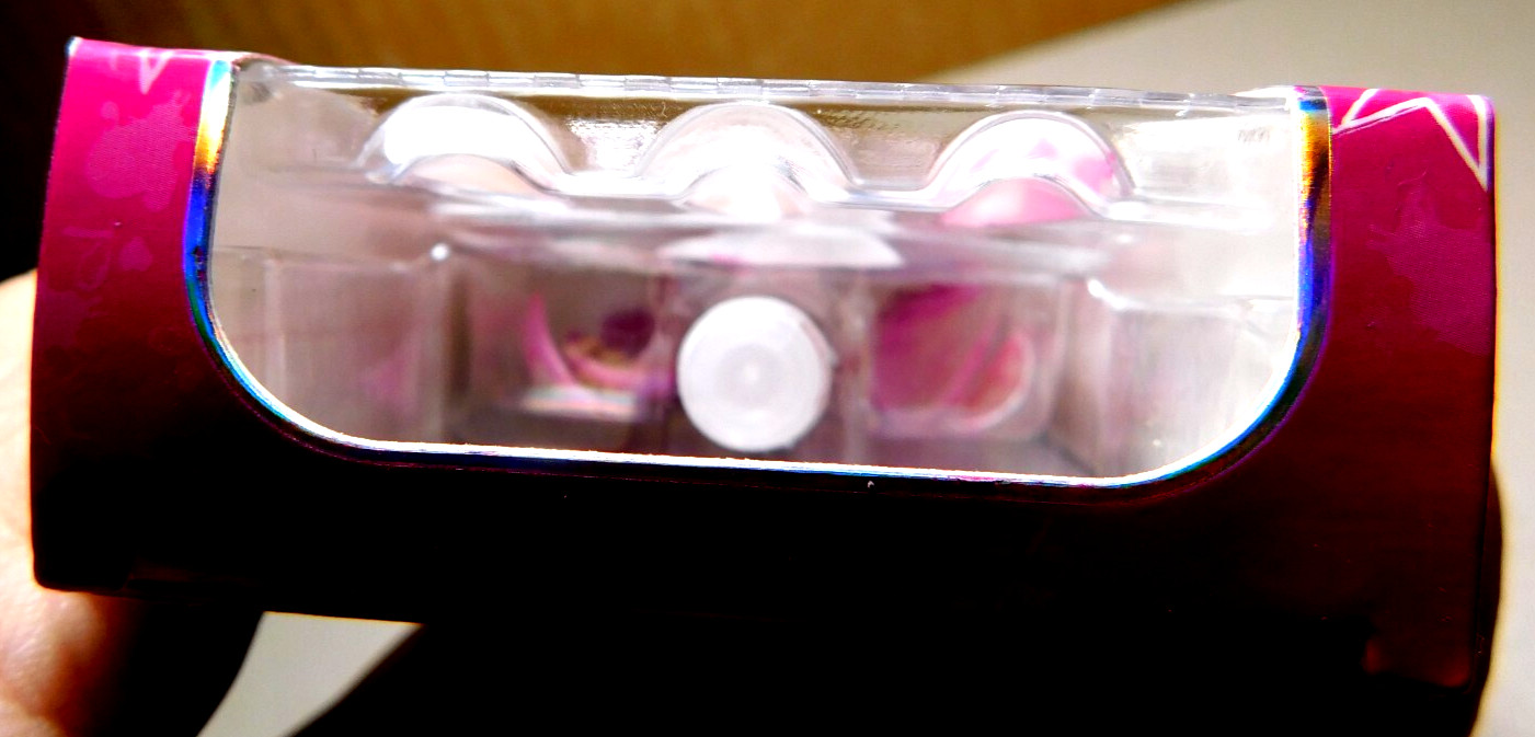 CBI Distributing Corp~Icing 24 Faux Nails Vegan BH.AN Pink & White Hearts&Flames