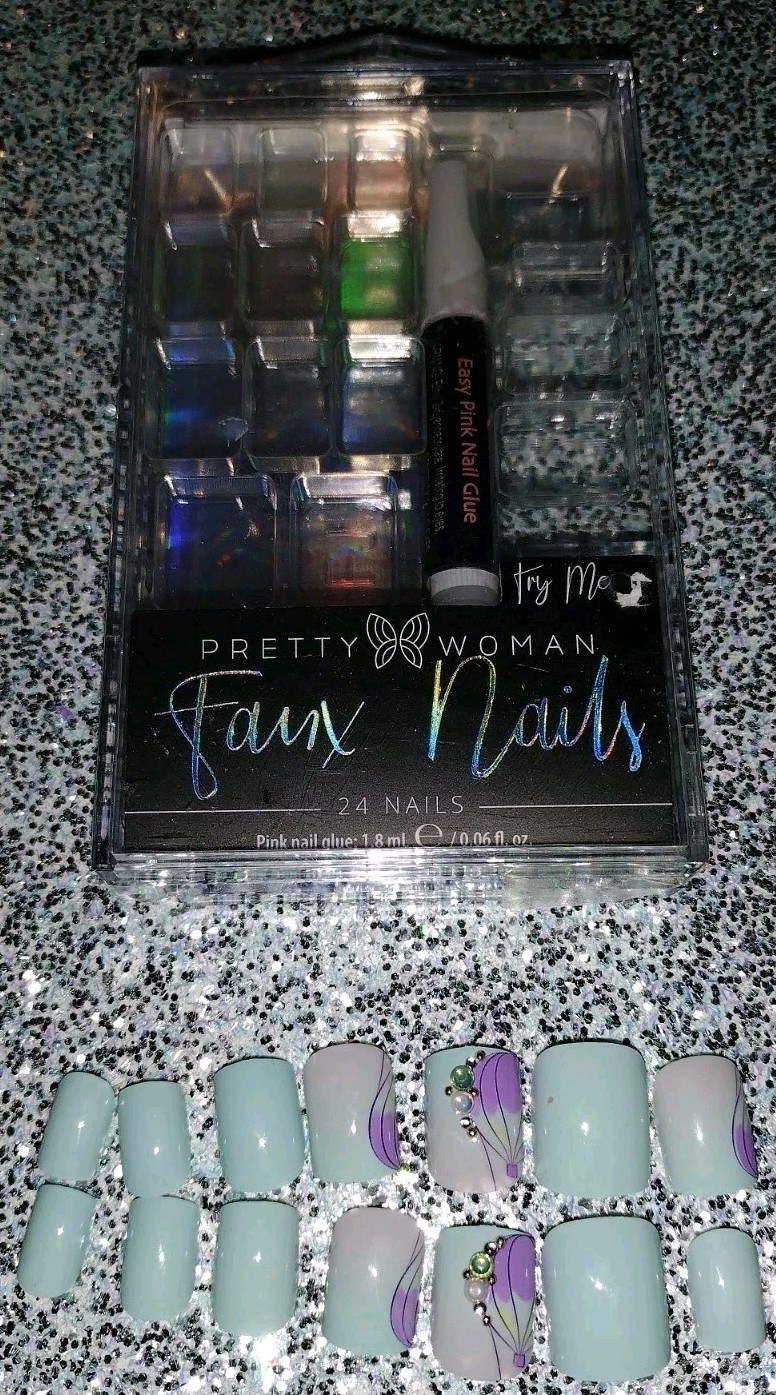 Pretty Woman Faux Nails 1 Set With Glue In Shade Light Blue Purple Rhinestones