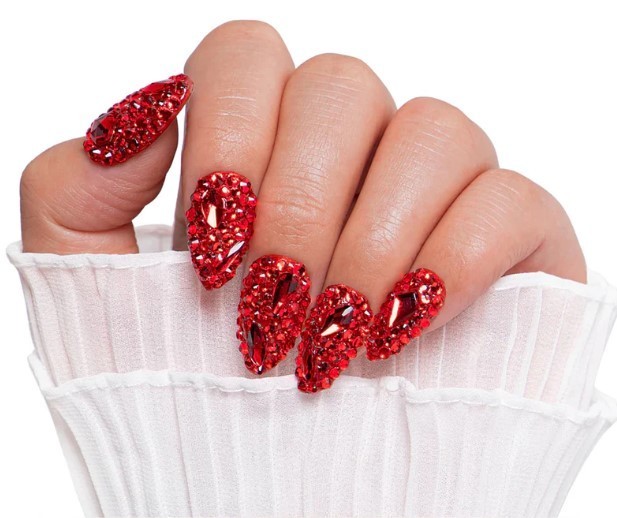Lovful – Flaming Sex Red Handmade Nails H39 (L) – Stiletto Regular