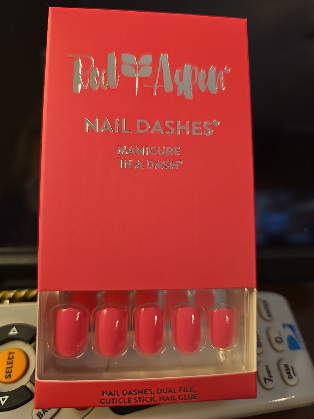 Red Aspen Press On Nails~She’s a Hot Topic, Tana~Pink~Short~Square~Shiny