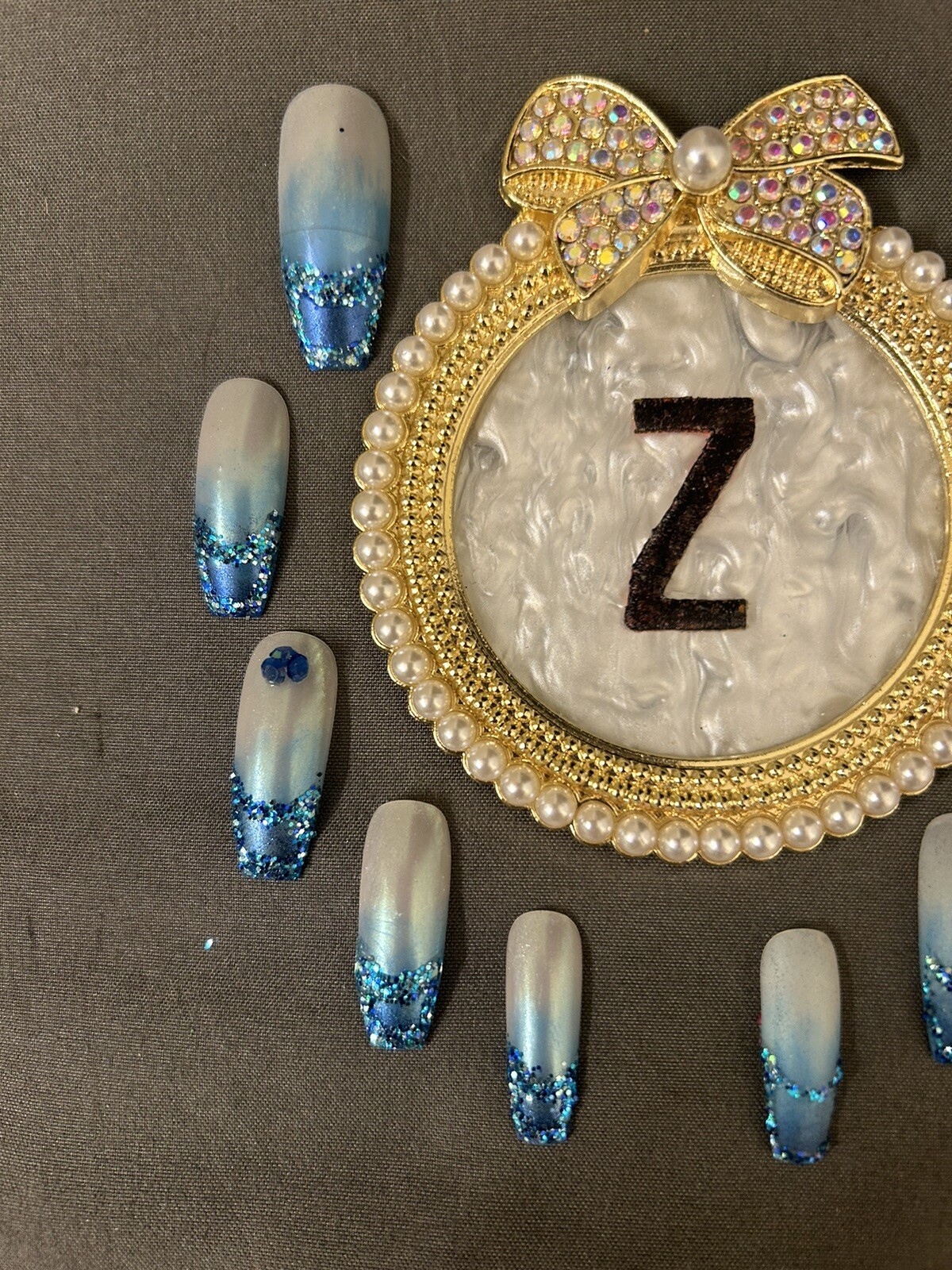 Z NAILZ! Gorgeous Set Of Handmade Blue Ombre’ L. Coffin W/glitter Press On Nails