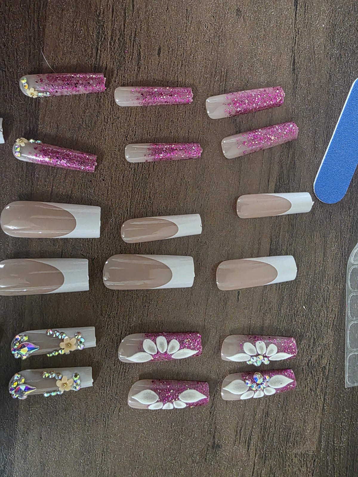 Long Square Full Cover Press-On Nails Pink Nude White Glitter Floral Set