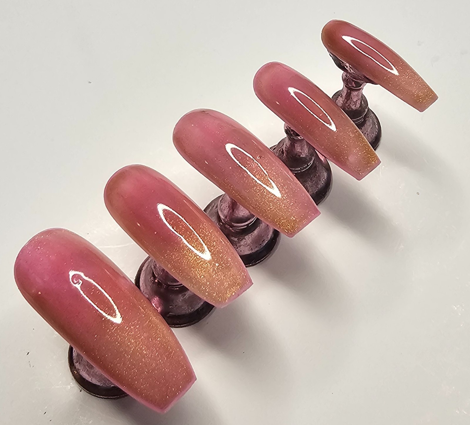 Press-On Nail Set #89: Shimmering Pink