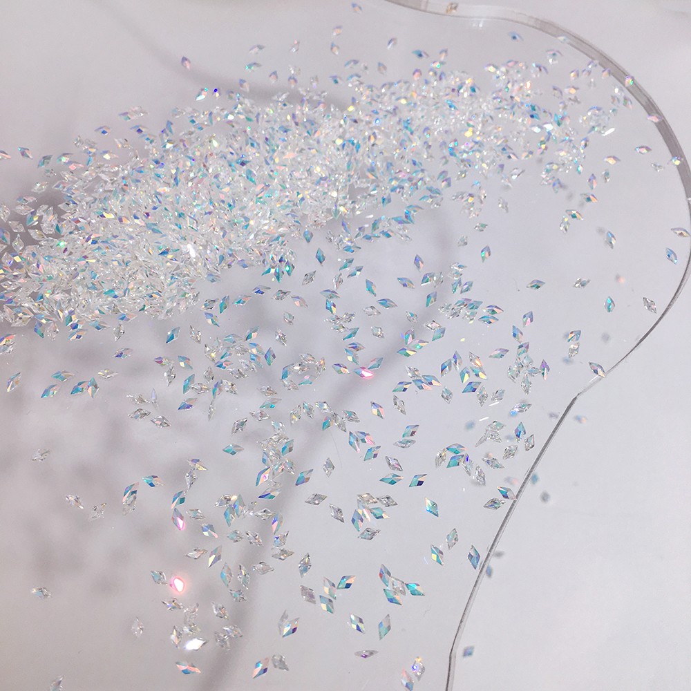 100x 1.5x3mm Mini 3D Flatback Diamond Nail Art Diamonds nail Art Accessory Craft