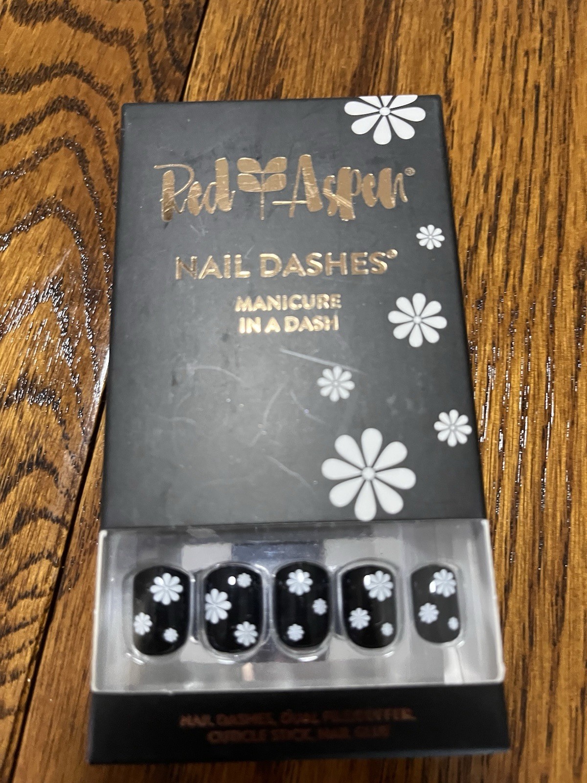 Red Aspen Nail Dashes- Bundle Set- 6 Boxes- Assorted Designs-Press Ons