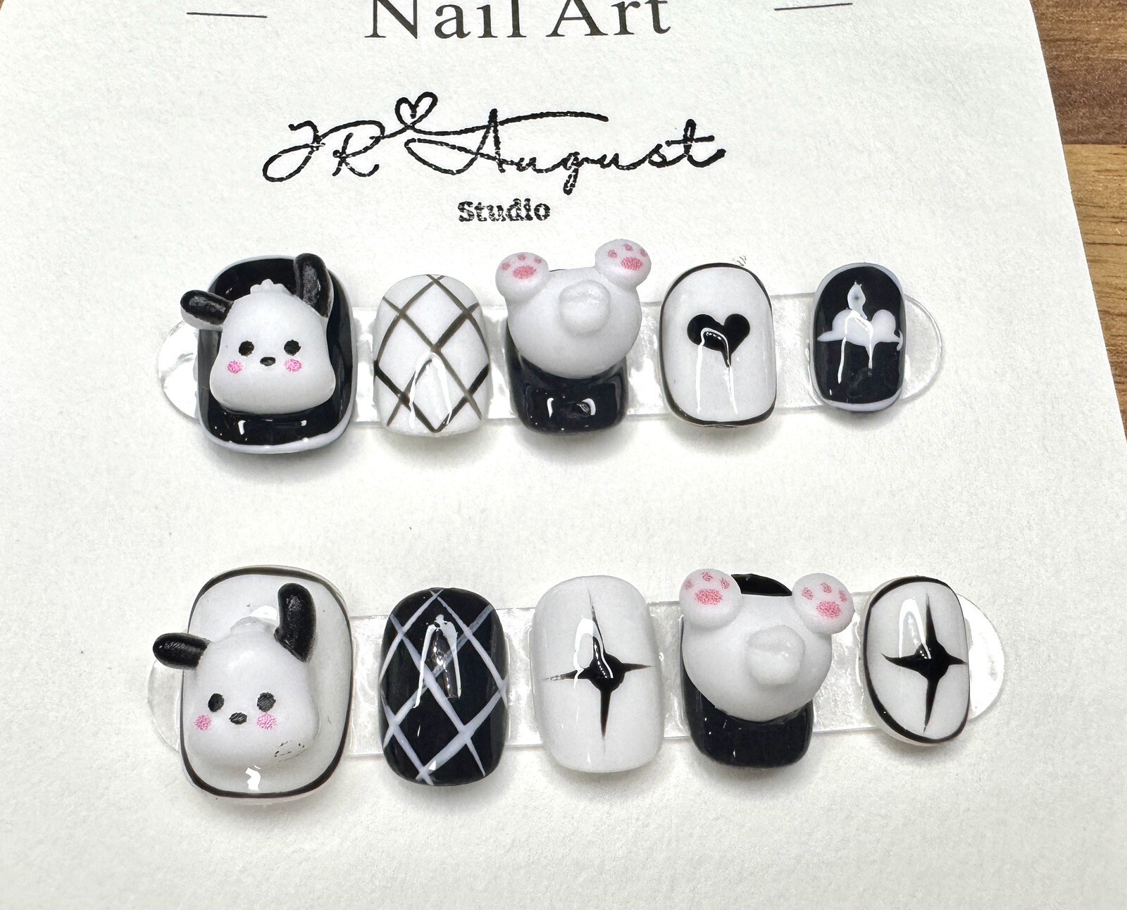 Press on nails Handmade Pochacco Cute Butt black and white round short XS S M