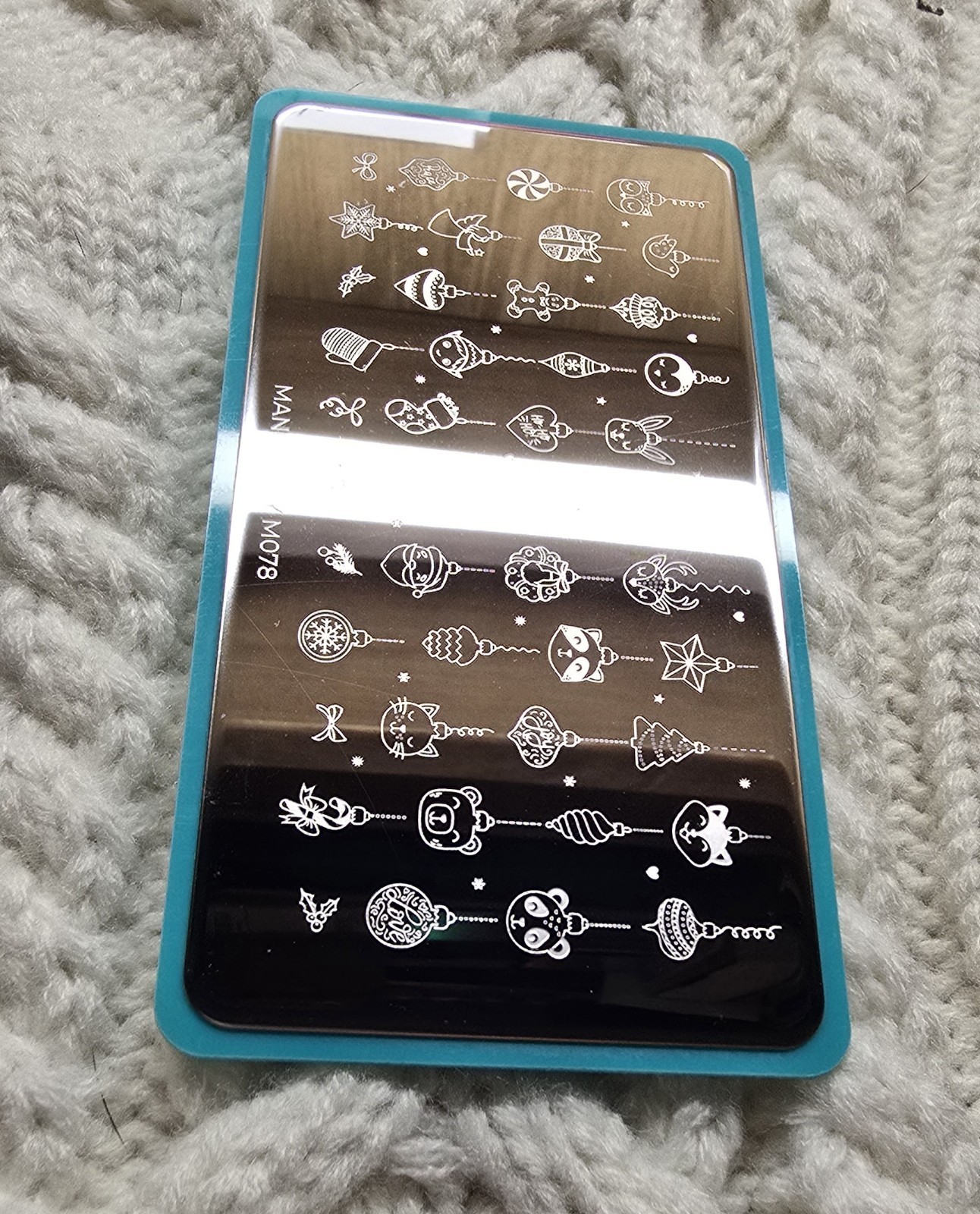 Maniology M078 Christmas Animal Ornament Winter Holiday Nail Stamp Plate RETIRED