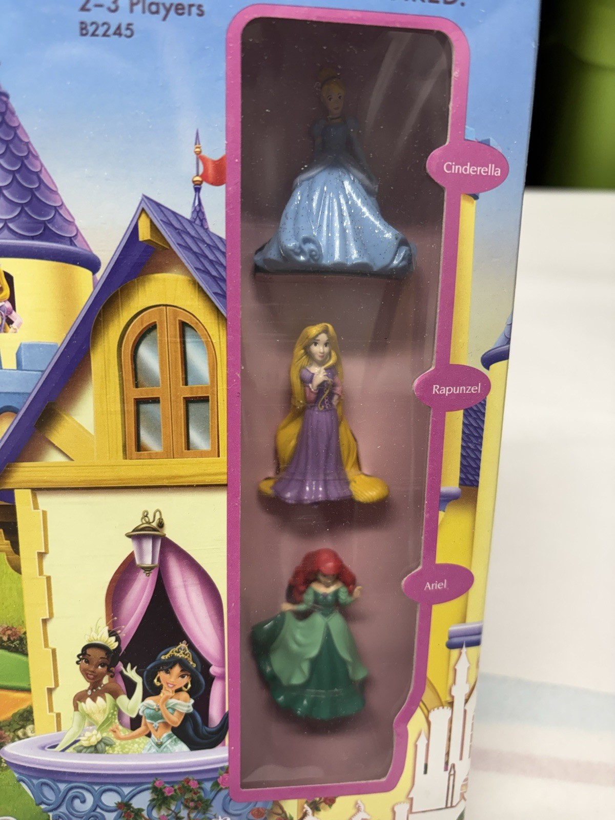 Hasbro Gaming Candy Land Disney Princess Edition New