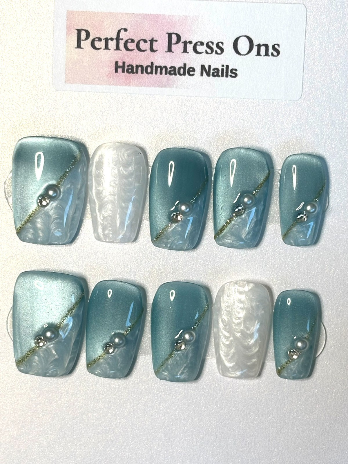 Handmade Press On Nails M Seafoam Teal Cat Eye Velvet Shimmer Pearls White Accen