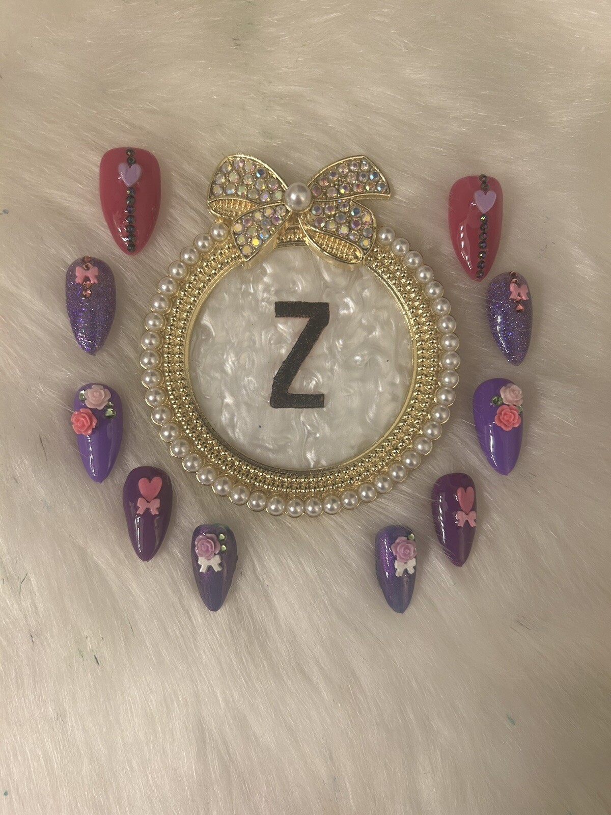 Z NAILZ! Handmade Set Of Shades Of Purple M Almond Press On Nails With Bling