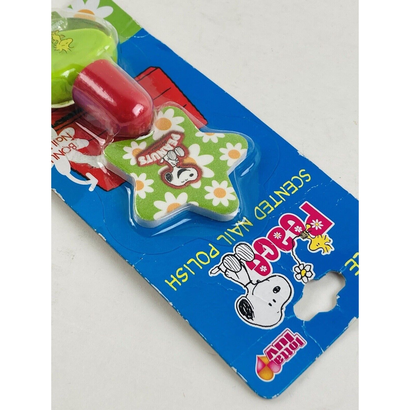 Peanuts Woodstock Apple Flavored Nail Polish NOS Snoopy w/ Nail file Green Peace