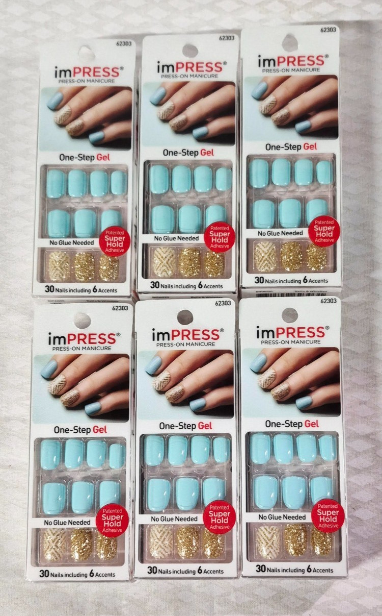 6 Kiss Impress Press-On 24 Nails BELLS & WHISTLES Light Blue w/ Gold Glitter
