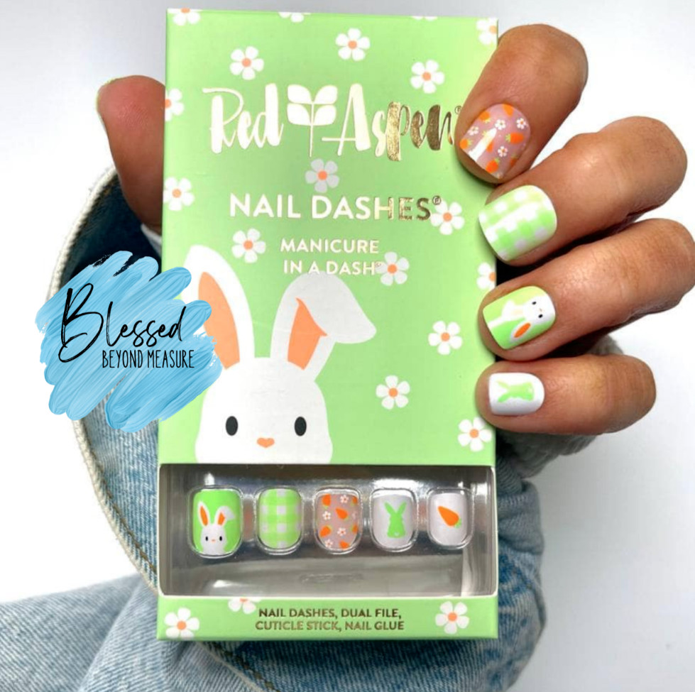 Red Aspen Press On Nails~PETITE~ One Hoppy Gal, Emery ~ Bunny~ Short ~Square