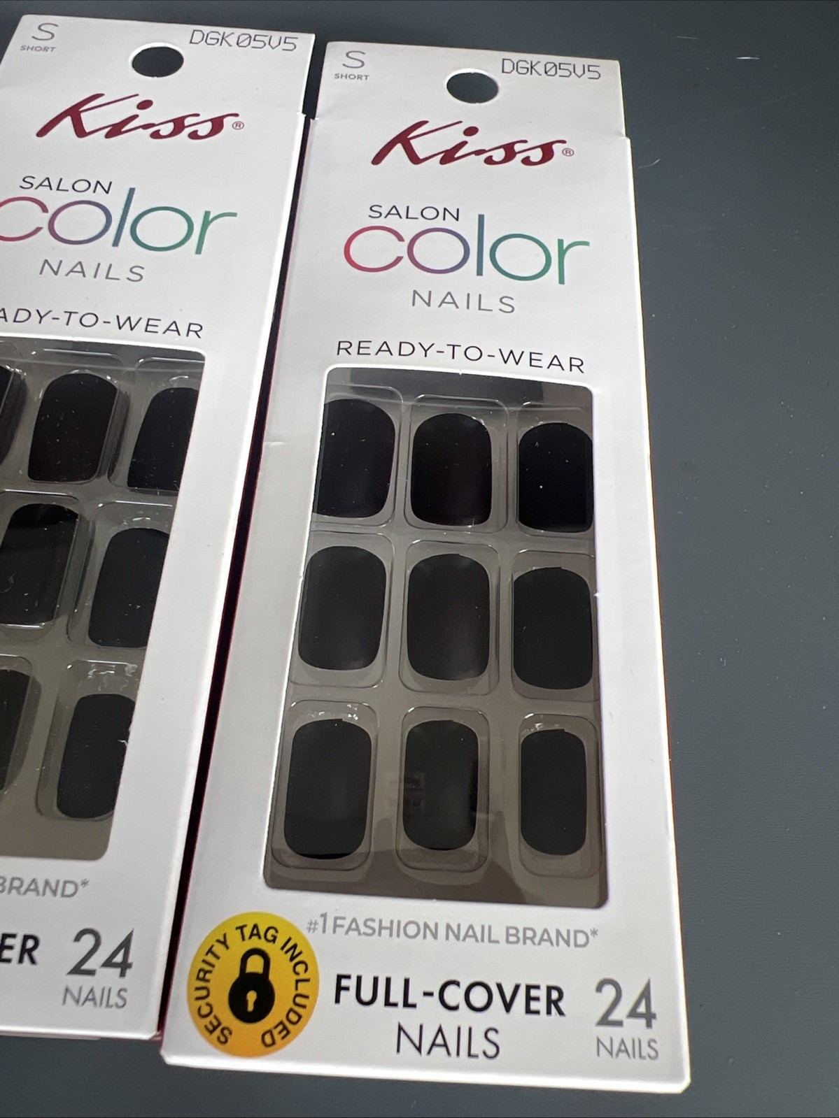 2~Kiss Salon Color SHORT Length Glue On Nails~24 Nails Per Box~NEW~Black~