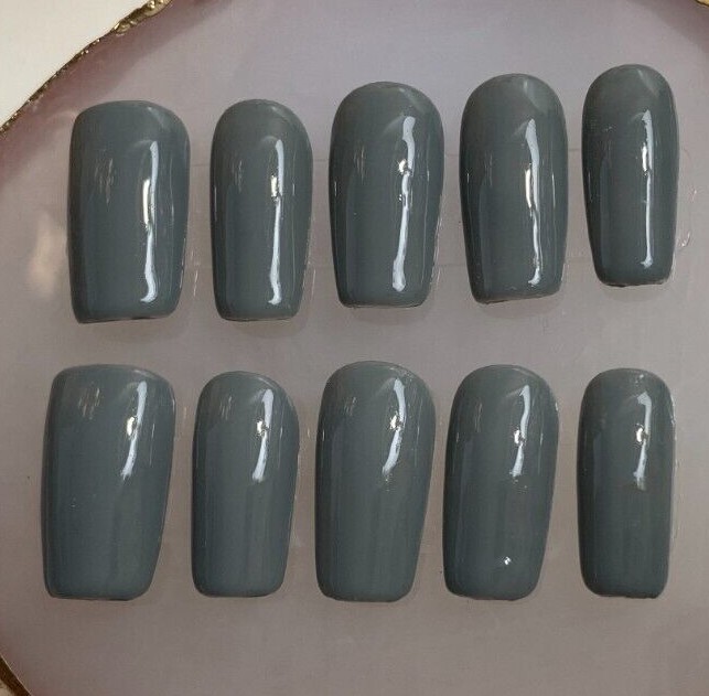 Light gray-green Hand Painted Nail Fake False Glue on nails
