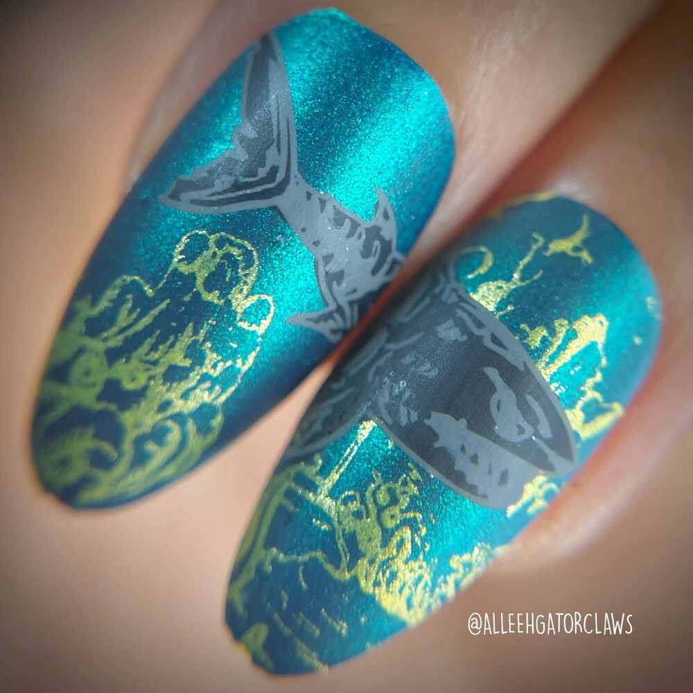 Maniology nail stamping plate MXM105 & 106 HTF