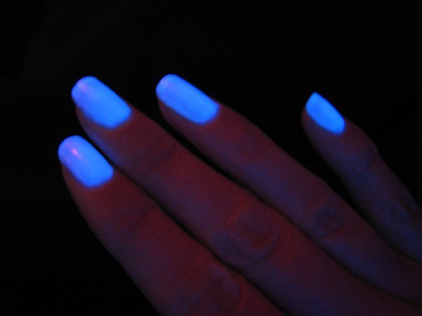 Glow in the Dark Fluorescent Pigment Powder for Halloween Nails Costumes Face