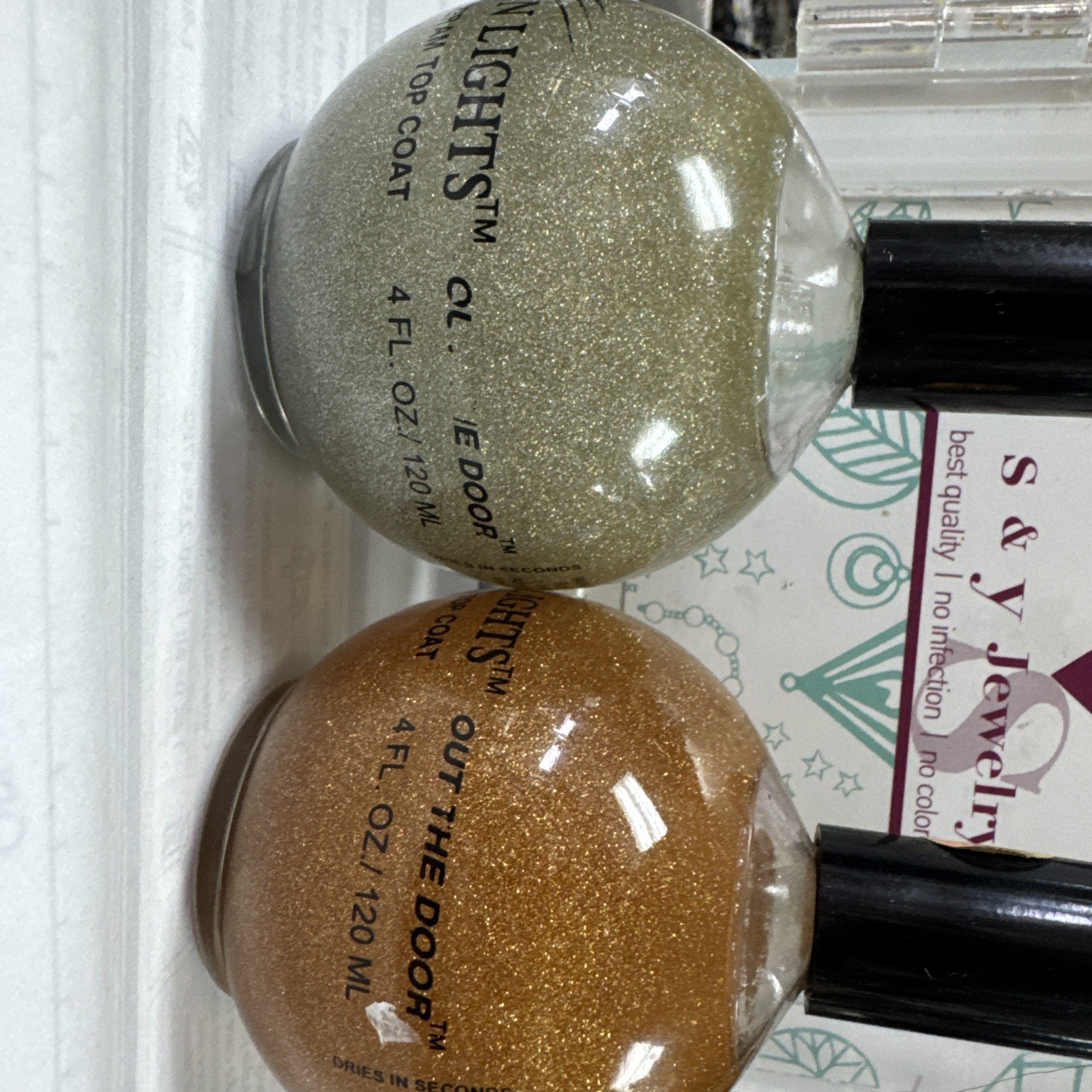 INM Northern Lights Hologram Top Coat DUO – Silver Gold Duo set 4 ounces each