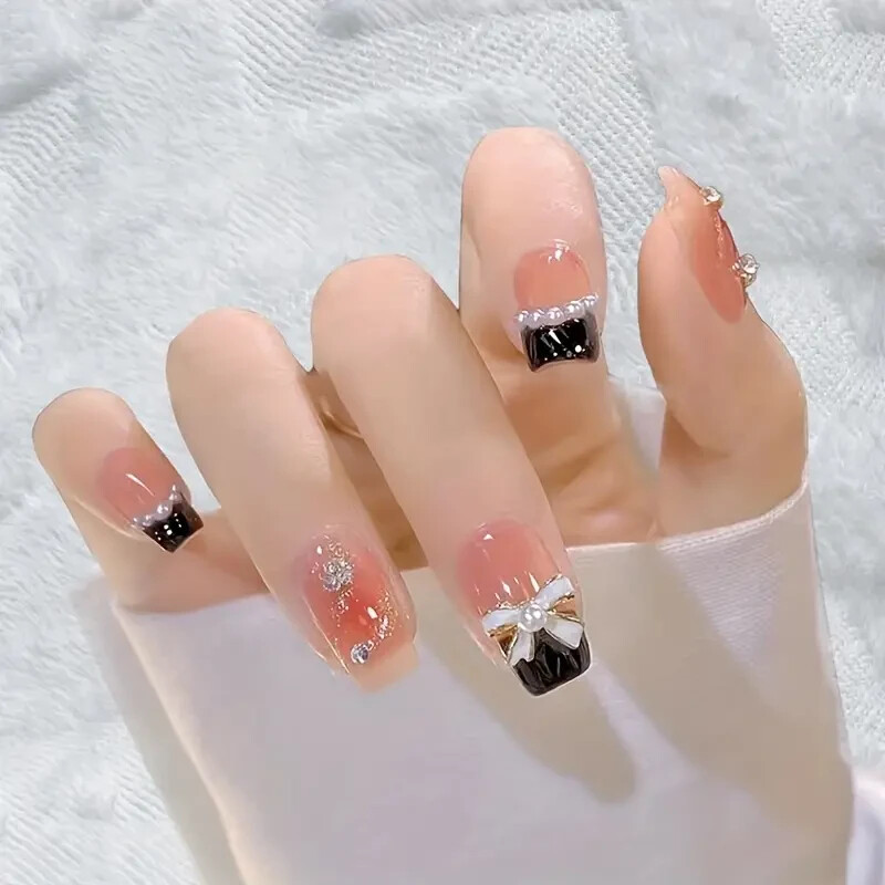New – 3D Rhinestones Nails Full Cover Stick 24 pcs. ( Short Pink Black Tip) US
