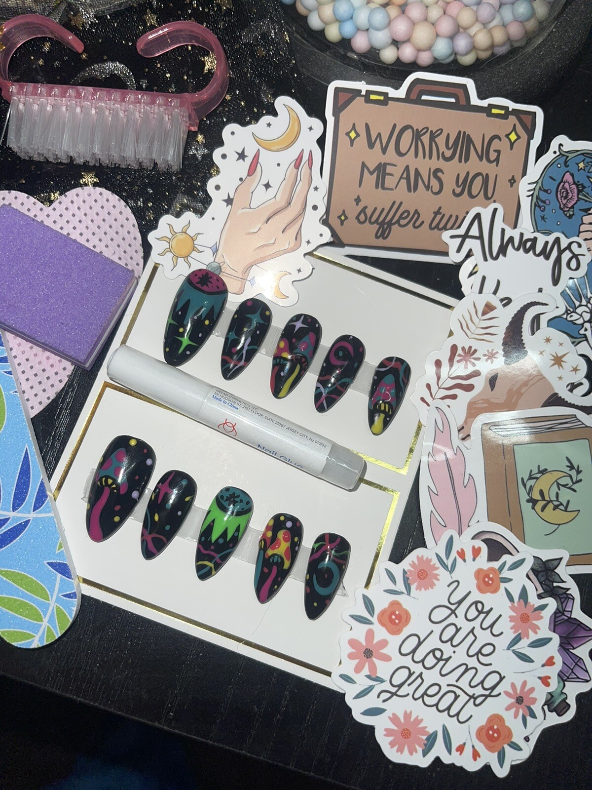 Trippy Handpainted Press on Nails includes Prep Kit