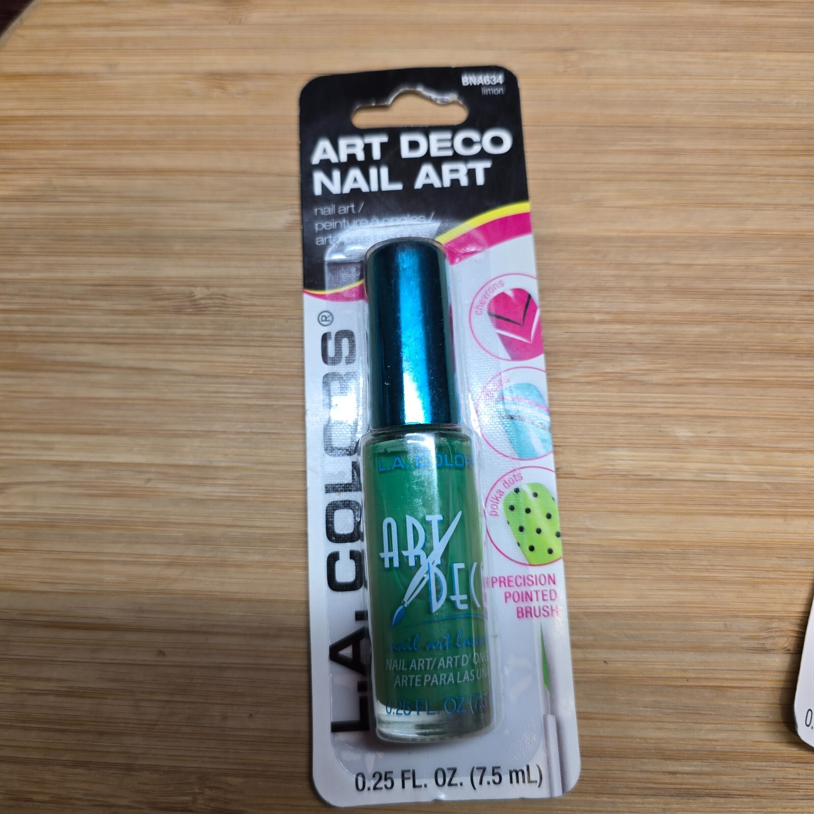 L.A. COLORS ART DECO Nail Art **0.25 FL OZ/7.5 mL ~NEW~SEALED 2 Packs