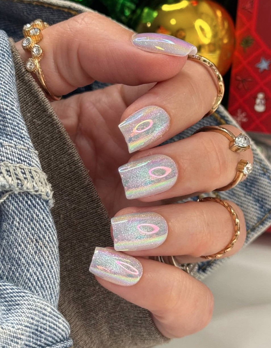 Red Aspen Press On Nails- Flurries of Glam,Gia Short • Coffin Holographic