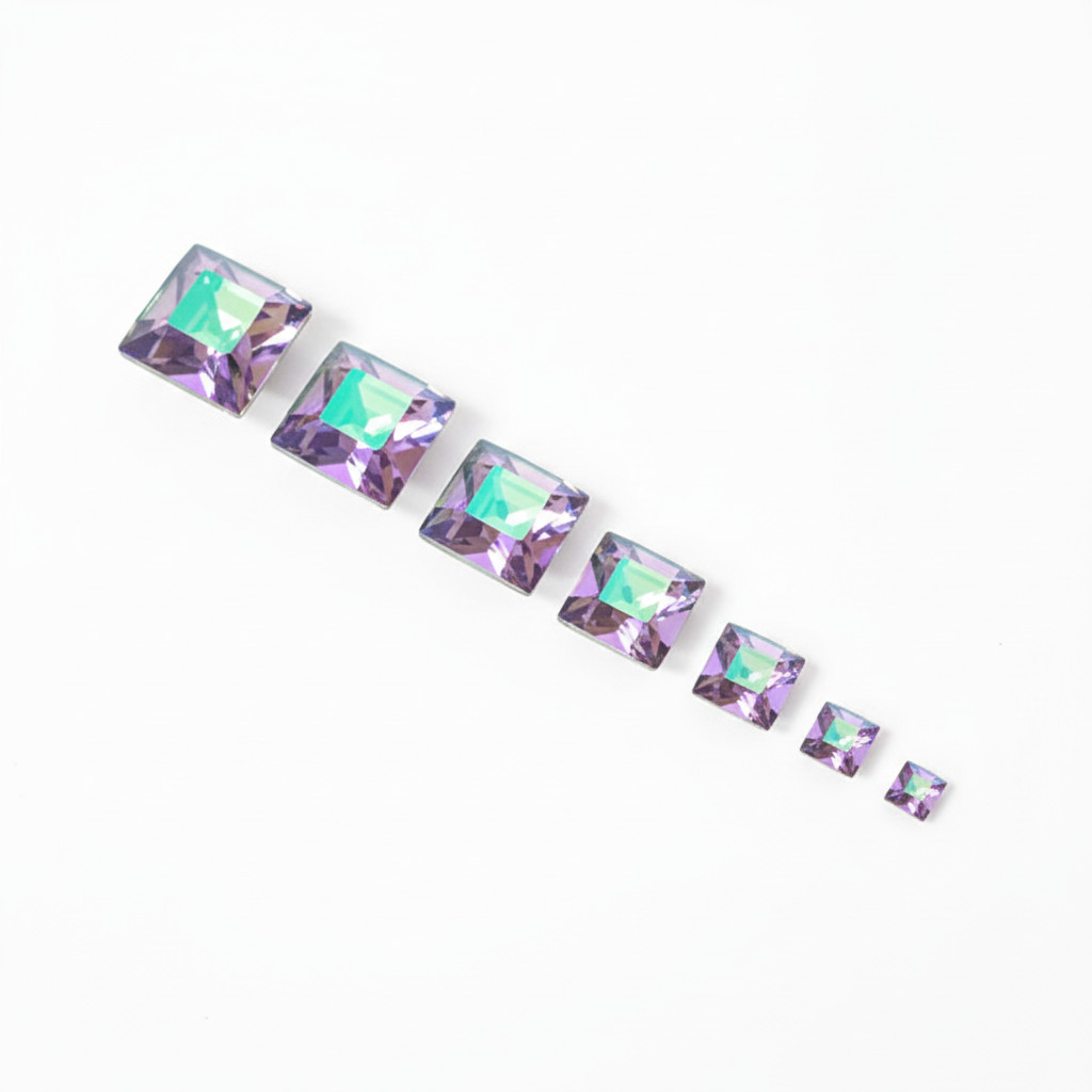 Swarovski 4428 XILION Square Fancy Stone 4mm (10pcs)