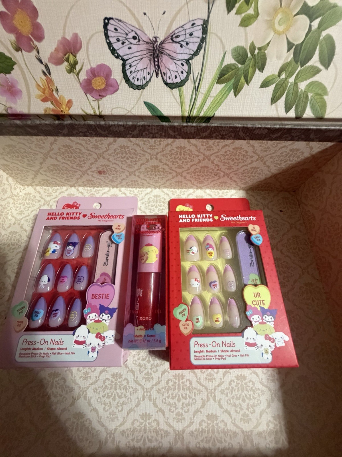 (2) The Crème Shop x Hello Kitty and Friend Press-On Nails Reusable & Lip Tint