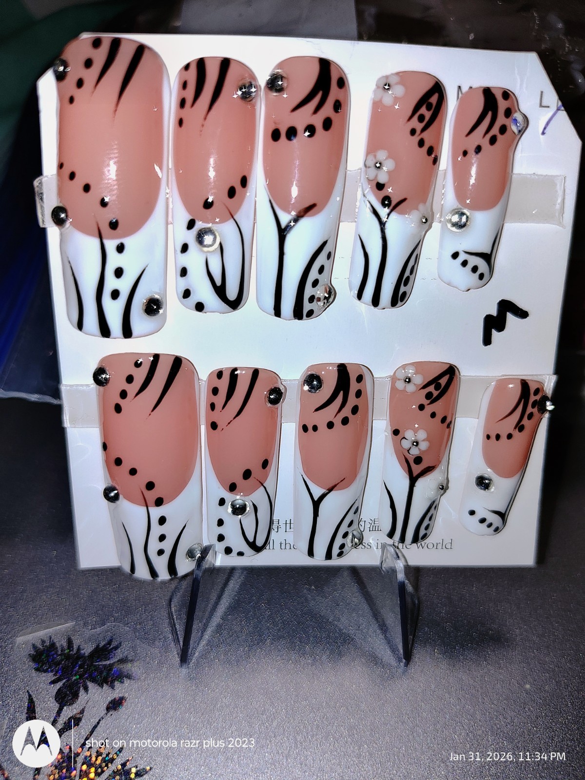 Medium Square Peach White Black 3D Floral Rhinestone Press-On Nails Full Cover