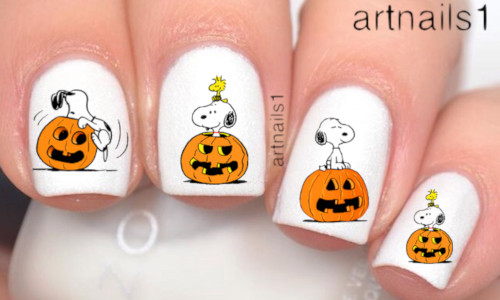Peanuts Charlie Brown Snoopy Pumpkin Halloween Nail Art Water Decals Stickers