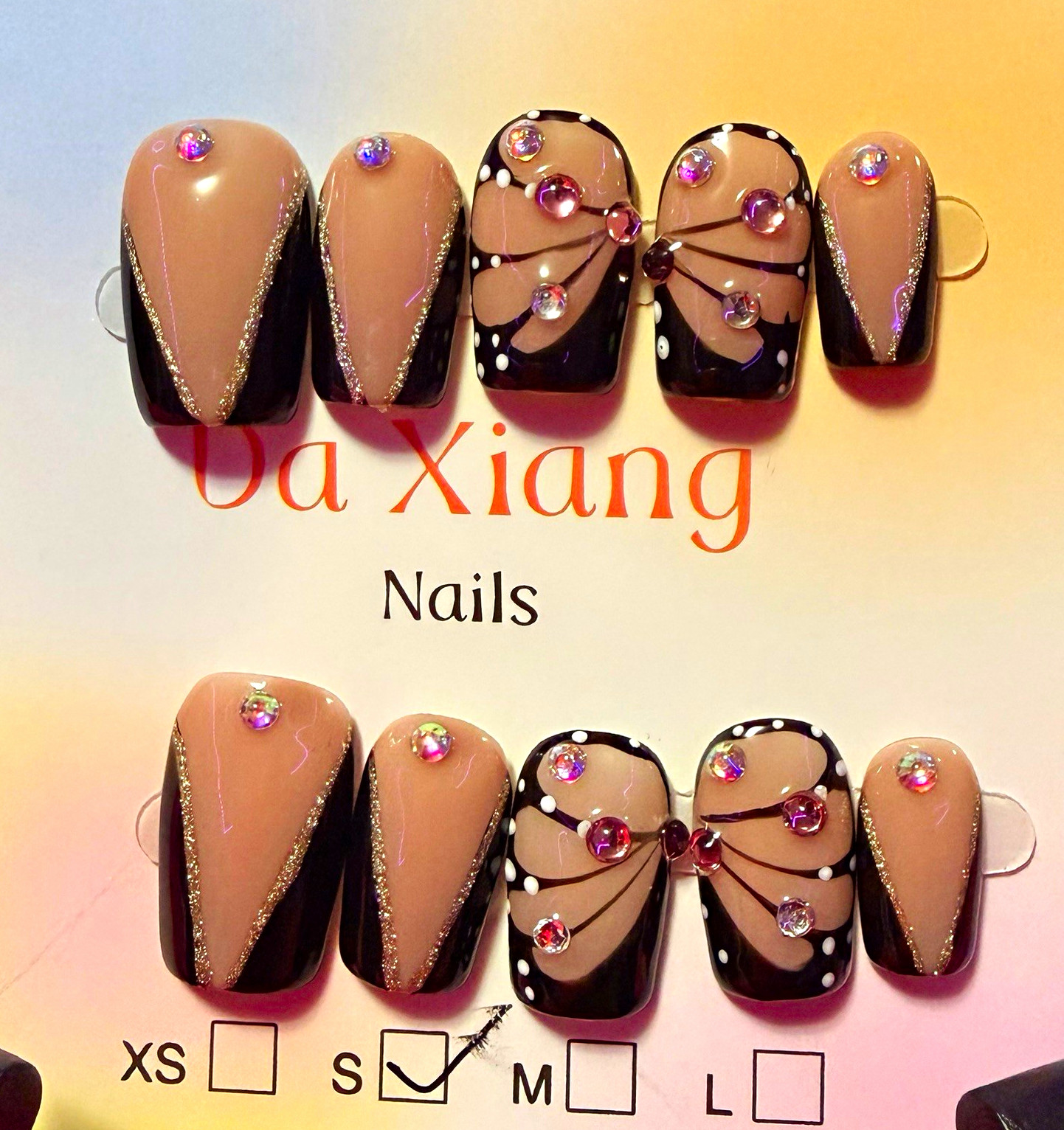 Da Xiang Beige/Black 3D Butterfly Oval Press-On Nails, Short, Full Cover