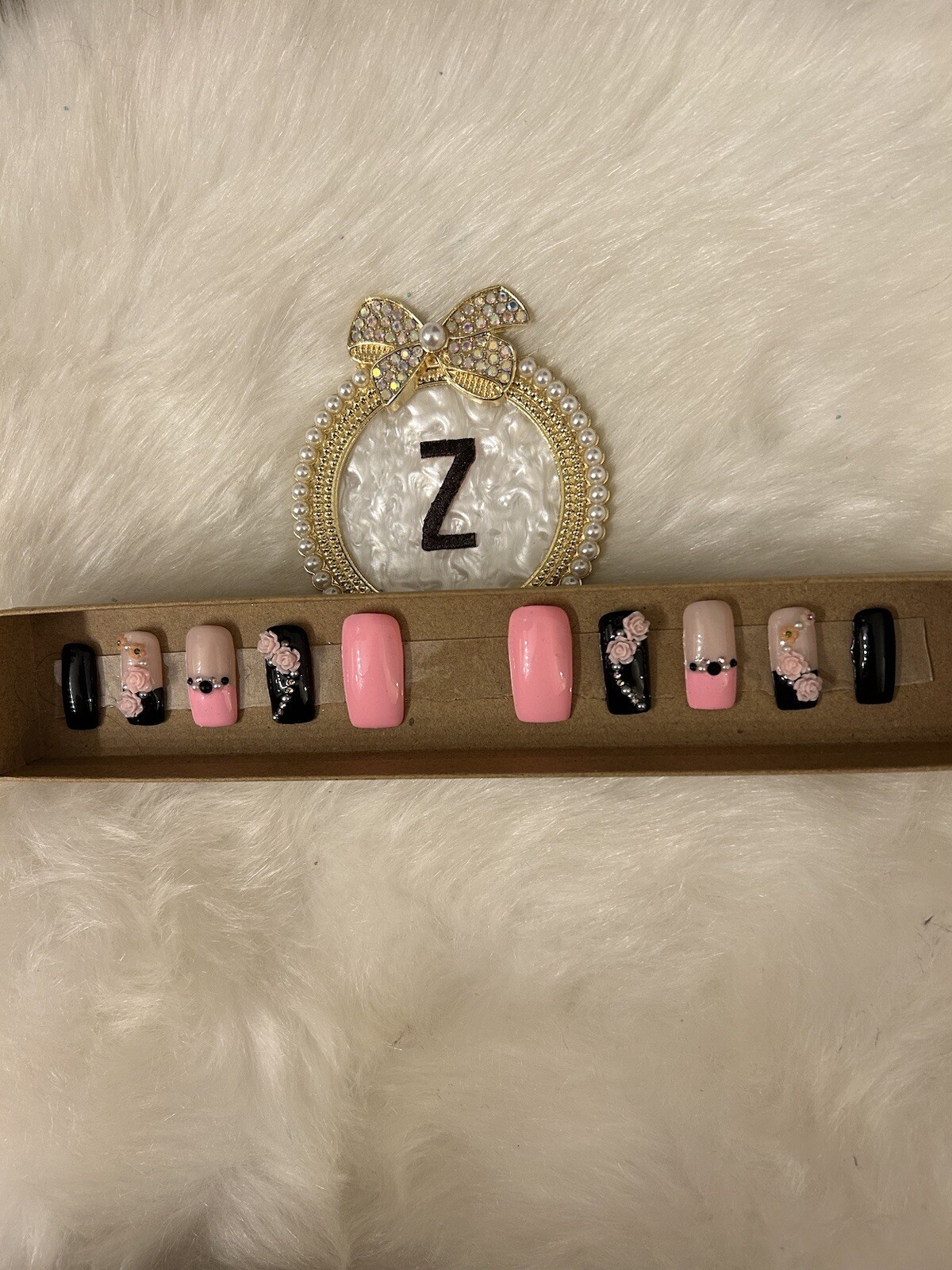 Z NAILZ! Gorgeous Set Of Black/Pink/Beige Handmade Long Square Press On Nails