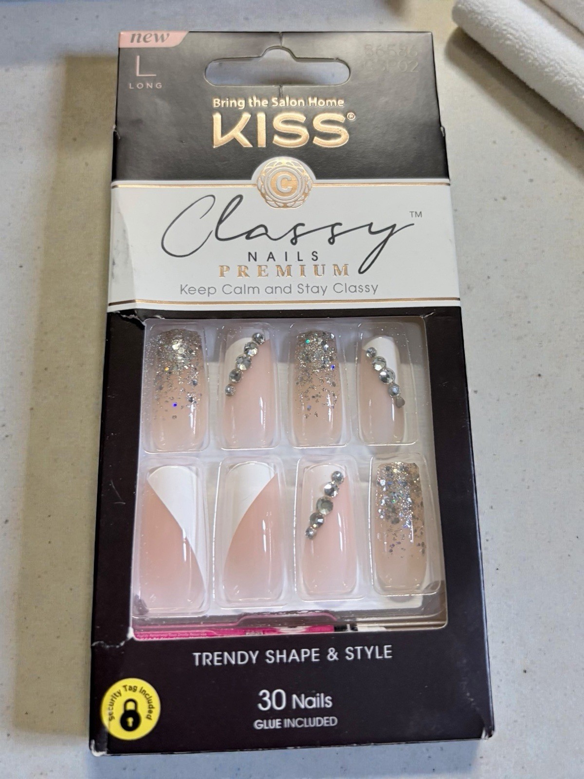 KISS Classy Nails Keep Calm & Stay Classy 28 Medium Nails & Glue 90682 CS08 NEW