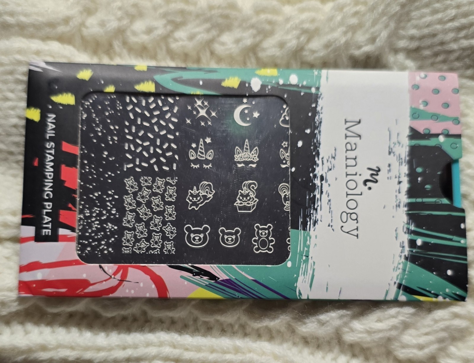 M055 Maniology X Hannys_Manis Sprinkles Unicorn Rainbow Nail Stamping Plate