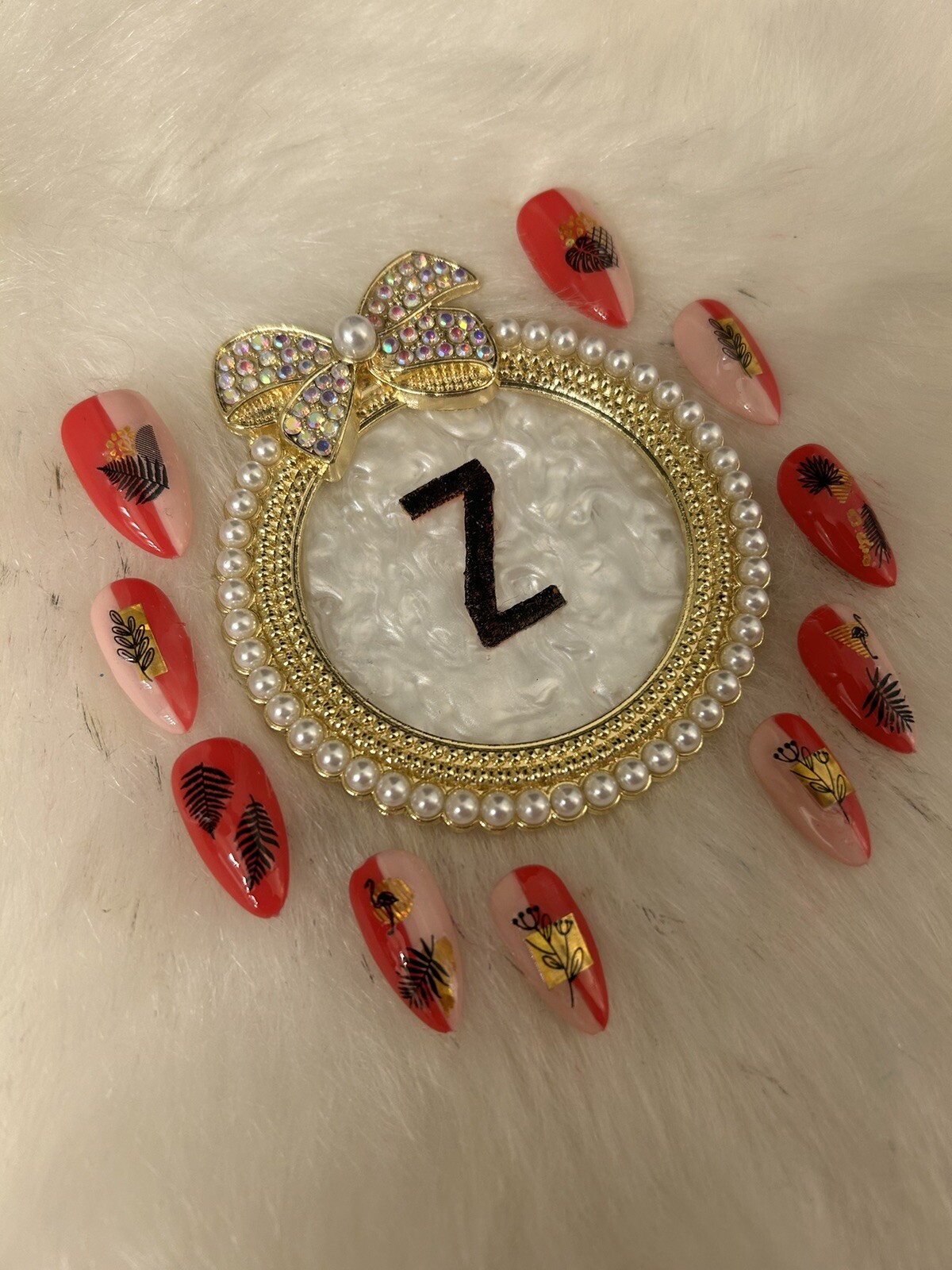 Z NAILZ! Gorgeous Set Of Handmade Red/flesh M Oval Press On Nails With Decals