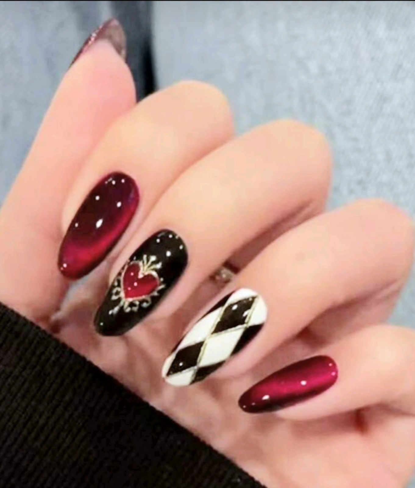 Press-On Nails Harlequin Hearts Black Red & White Valentines Day Medium/Long