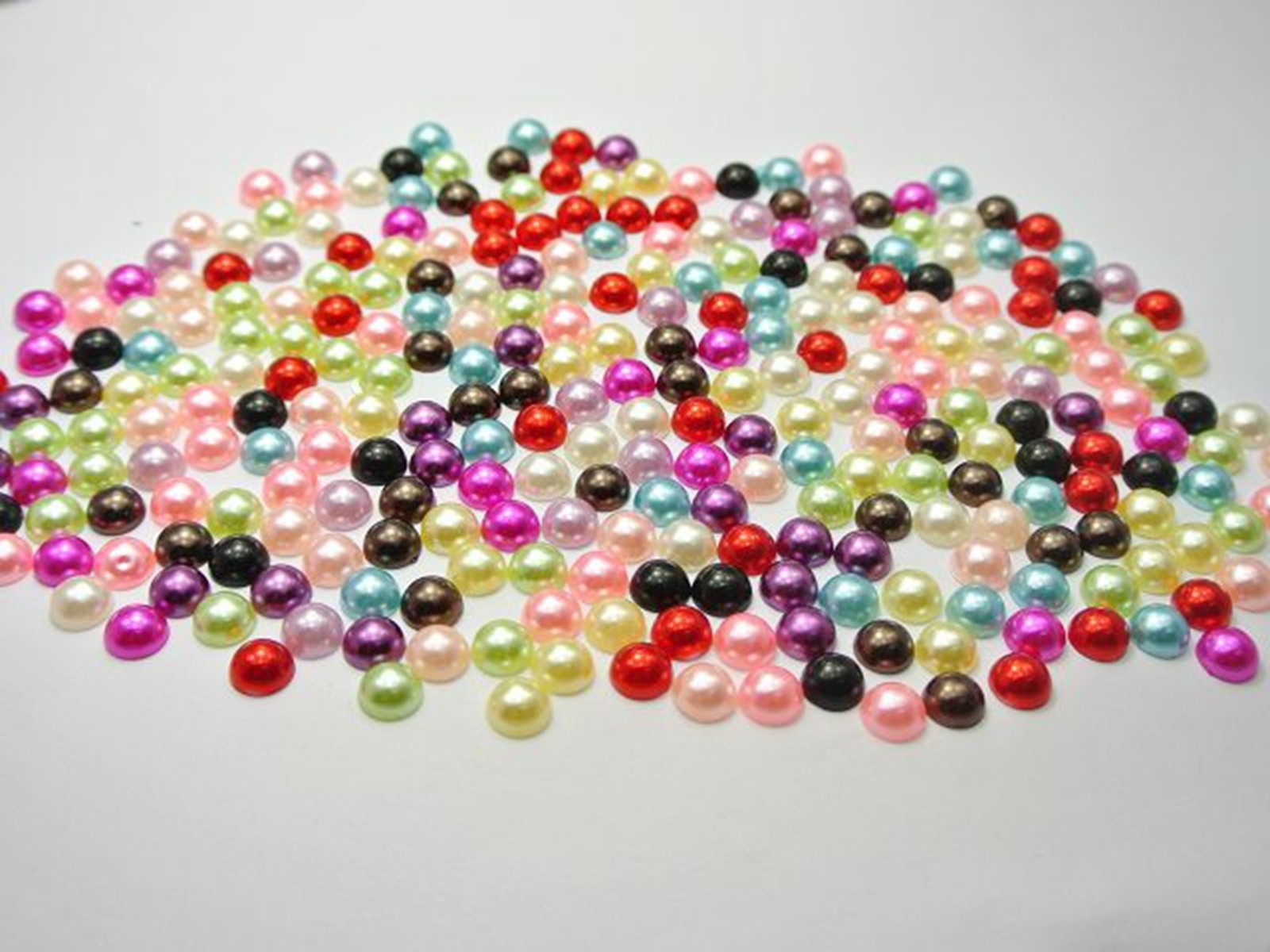 2000 Mixed Color Acrylic Half Pearl Bead 4mm Flat Back Scrapbook Flatback Nail