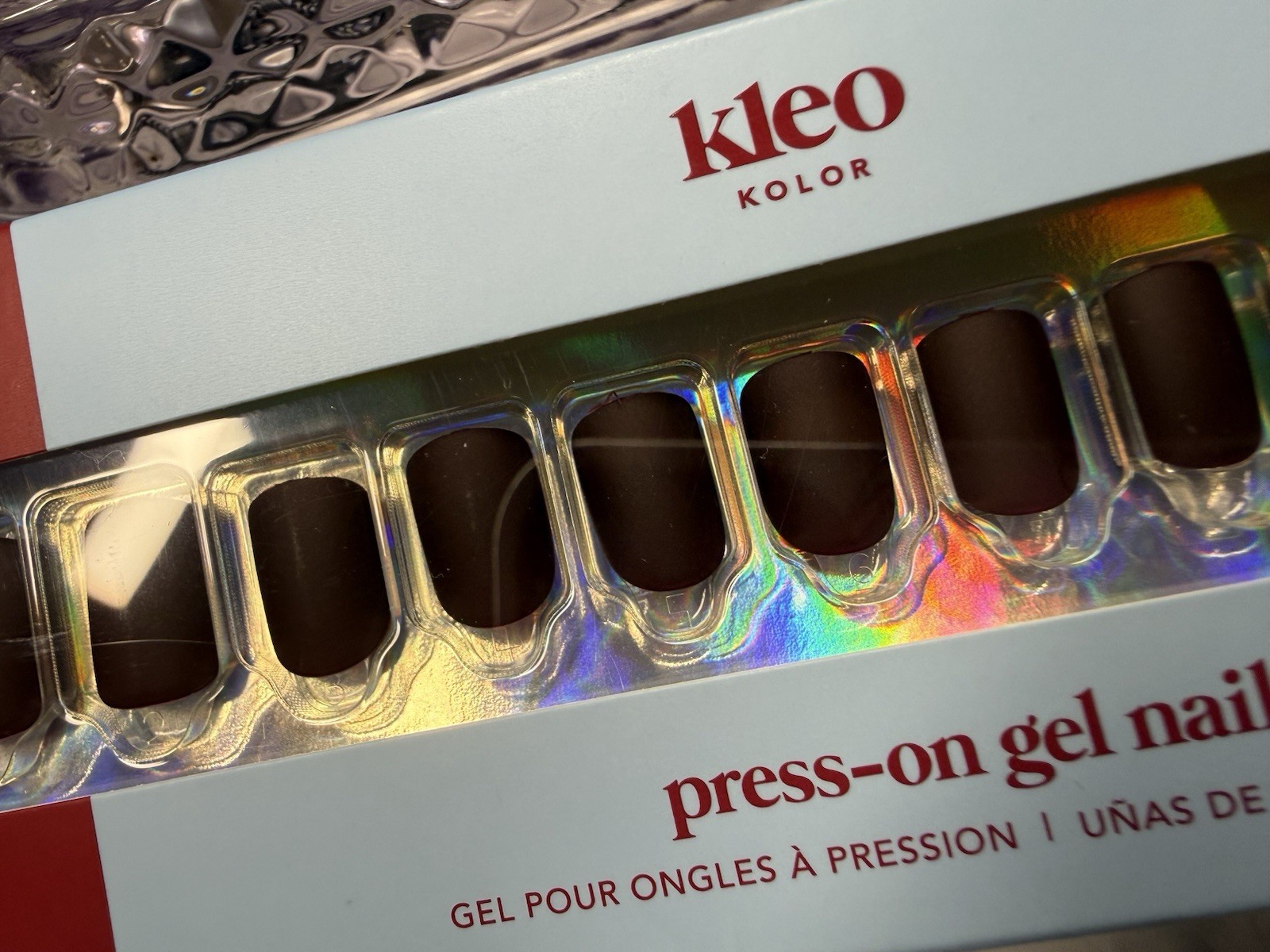 New Kleo Kolor Press-On Gel Nails – Short Square Shadow Play Matte