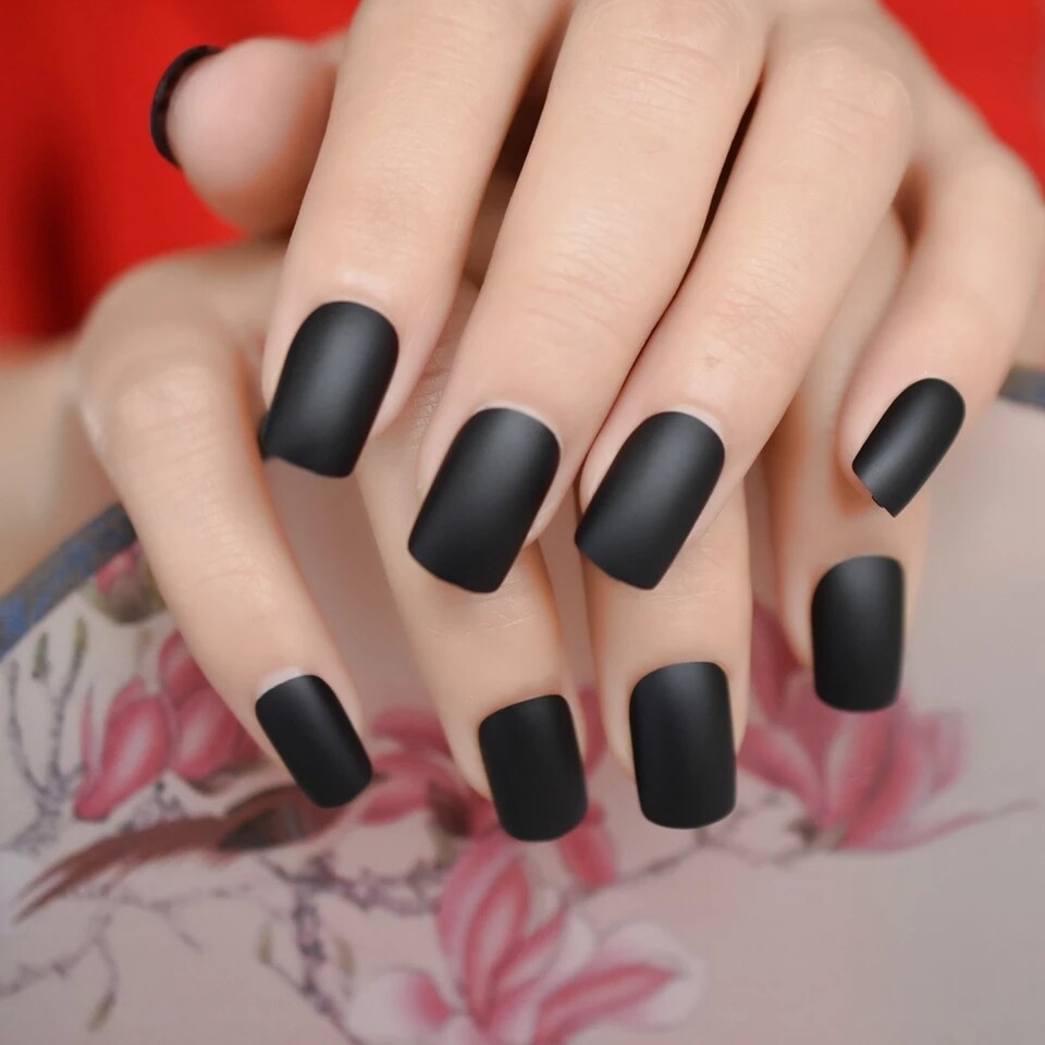 Short Black Matte Press on nails kit with file and glue 24 nails goth alt emo
