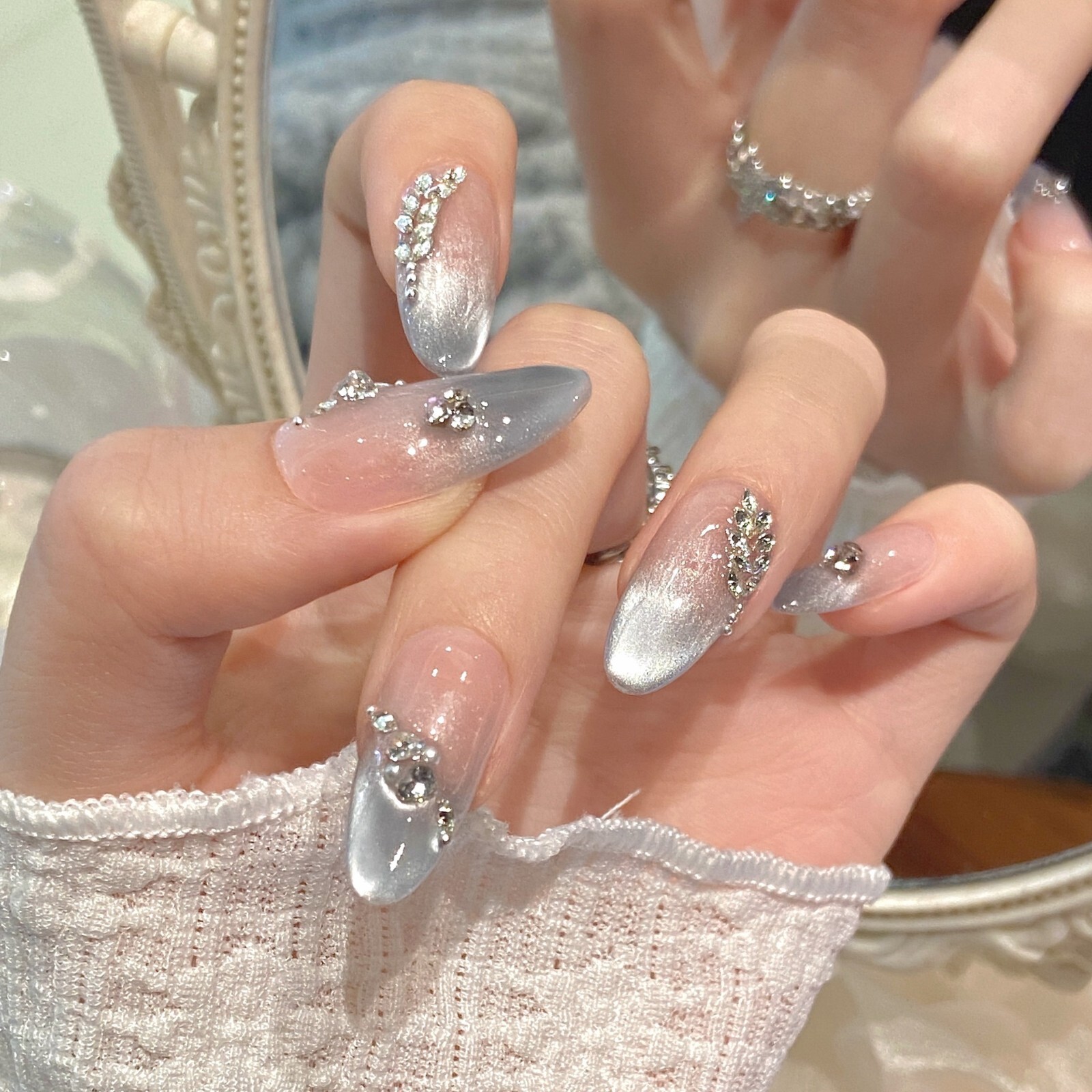 Handmade Blue Ombre Shimmer False Nail Short Almond Press on Nail Nail Art
