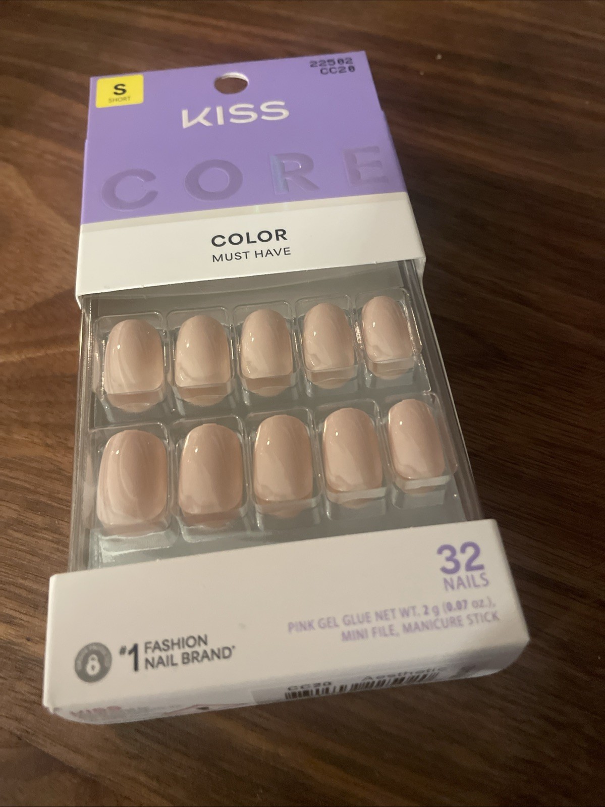 Kiss Core Color Press On Nails Light Pink Short Squoval 32 Count