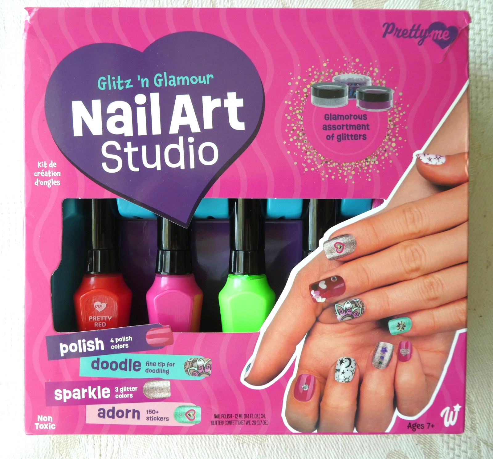 Nail Art Studio for Girls. Nail Polish Kit for Kids Ages 7+ Years. NIB