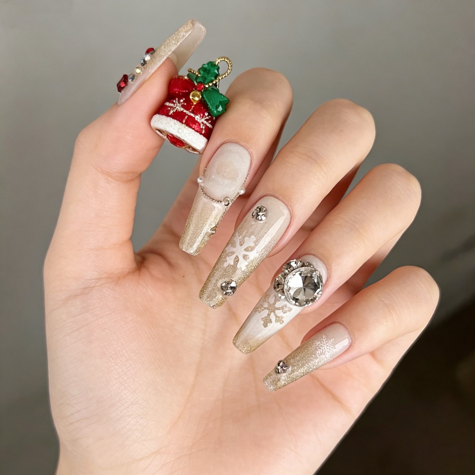 Christmas Glitter Press On Nails Long Coffin Gold Snowflake Rhinestone Set
